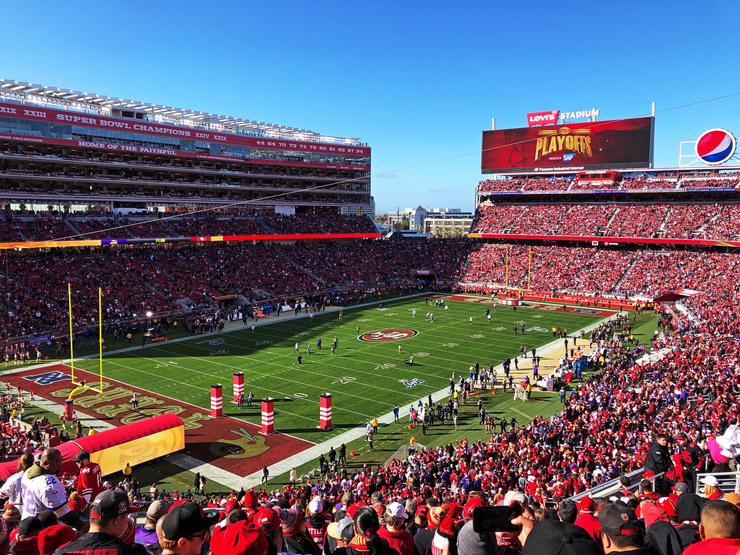 The 49ers may have played their final game at their home stadium in Santa Clara for the 2020 season. (Photo by Naveen Venkatesan on Unsplash)